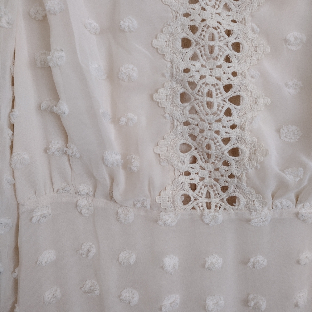 Lulu's Lust Or Love Elegant Cream Lace Embroidered Dress Size Large - Picture 12 of 16